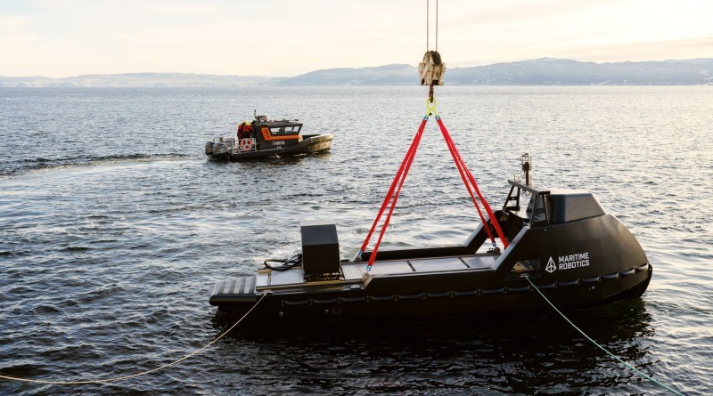 Mariner X Norwegian ASV (D)